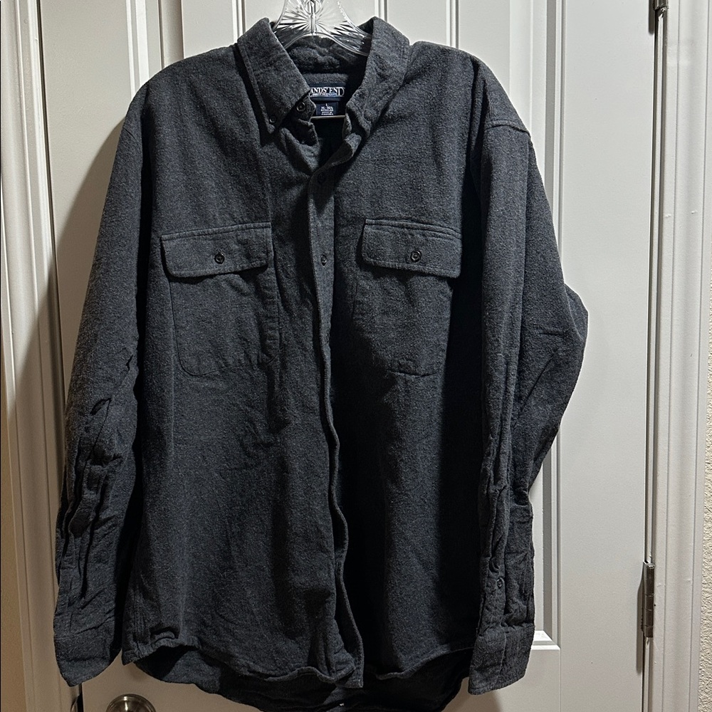 Lands' End Men's Charcoal Flannel Button Down Shirt, Size L